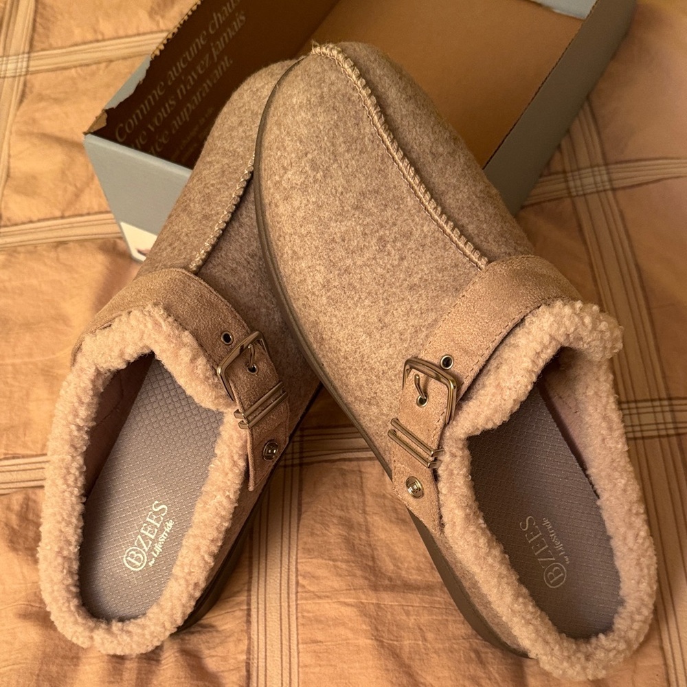 Beige Wool Woman Loafers with Buckle